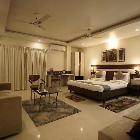 Hotel Kanchan Plaza-3