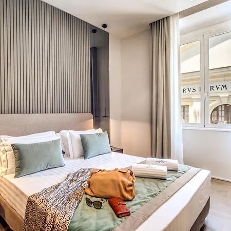 Hotel 77 Seventy-Seven Luxury Suites - Maison D'Art Collection-3