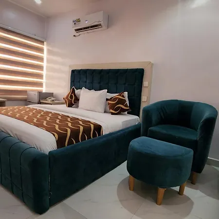 Paradise Beach Resort Lagos-3