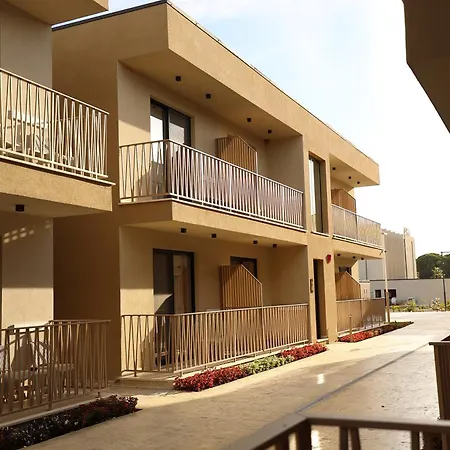Amber Village-3
