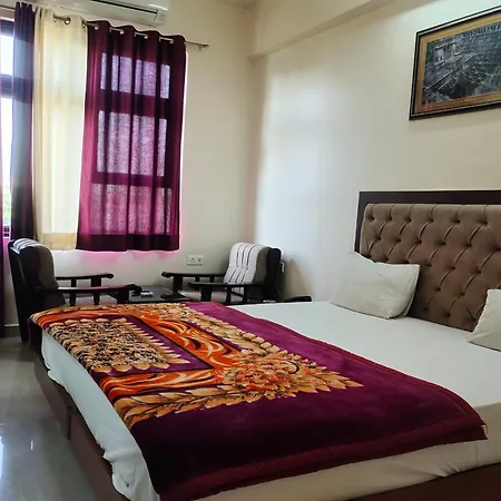 Hotel Amrapali-2