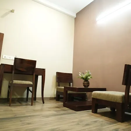 Hotel Grandeur-2