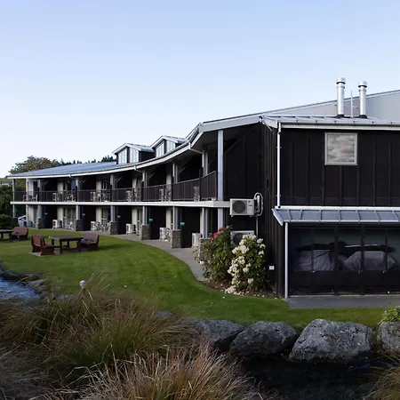 Clearbrook Motel & Serviced Apartments-3