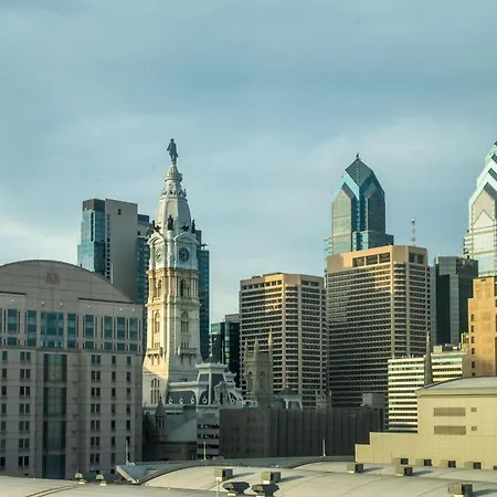 Four Points Philadelphia City Center-3