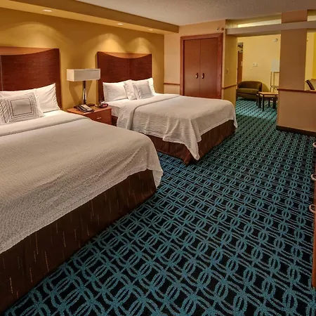 Fairfield Inn And Suites By Marriott Naples-3