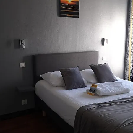 Crystal Hotel-3