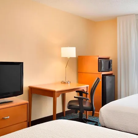 Fairfield Inn & Suites Fort Worth University Drive-2