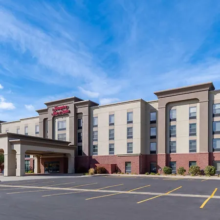 Hampton Inn & Suites Brookings-2