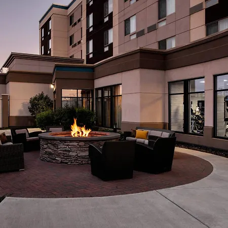 Courtyard By Marriott Edmonton West-2