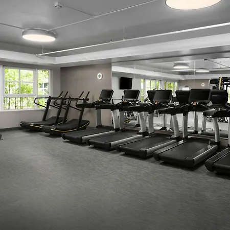 Courtyard By Marriott Seattle Bellevue/Downtown-2