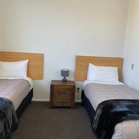 George Street Motel Apartments-3