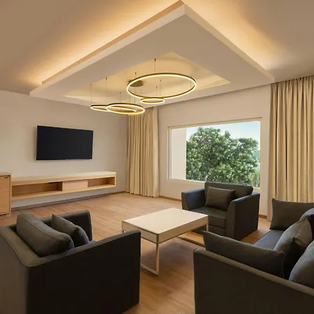 Courtyard By Marriott Tiruchirappalli-3