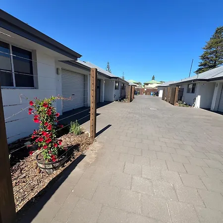 Clearwater Motel Apartments-3
