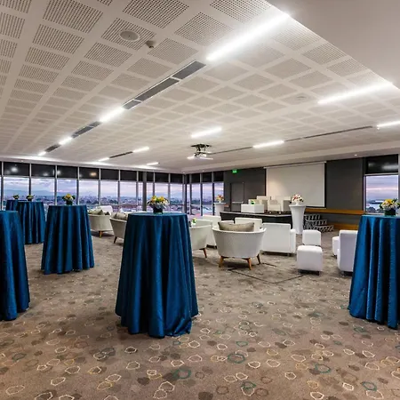 Courtyard By Marriott Bogota Airport-2