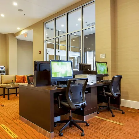 Courtyard By Marriott Montreal West Island/Baie D'Urfe-3