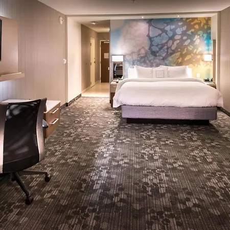 Courtyard By Marriott Jacksonville-2