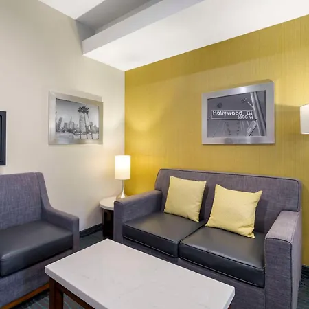 Best Western Plus Gardena-Los Angeles Inn & Suites-3