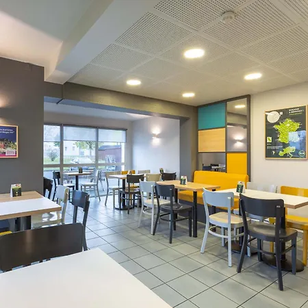 B&B Hotel Bourges 2-2