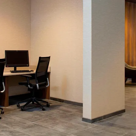Courtyard By Marriott Prince George-2