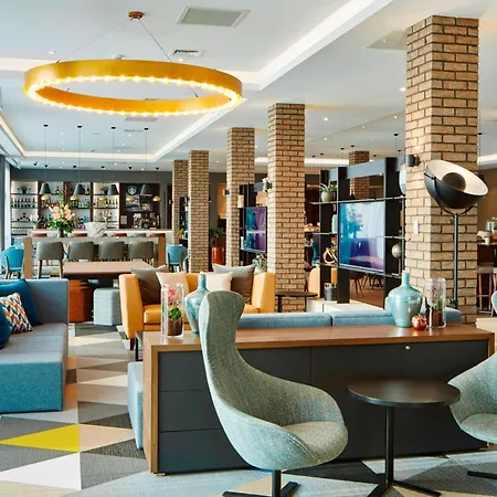 Courtyard By Marriott Oxford South-3
