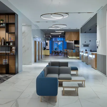 Courtyard By Marriott Bucharest Floreasca-3