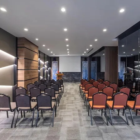 Grand Sapphire City Hotel-3