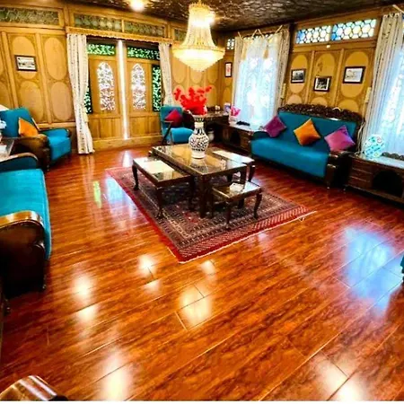 Shabnam Houseboats-3