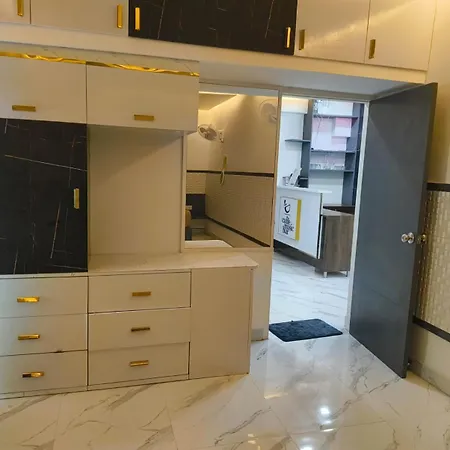 Oyster Stay - 3Bhk - Luxury Apartment-2