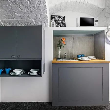 Muranyi 50 City Rooms-2