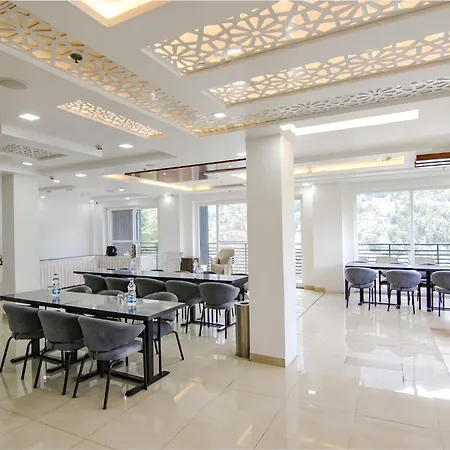 Rr Hotel & Resort-2