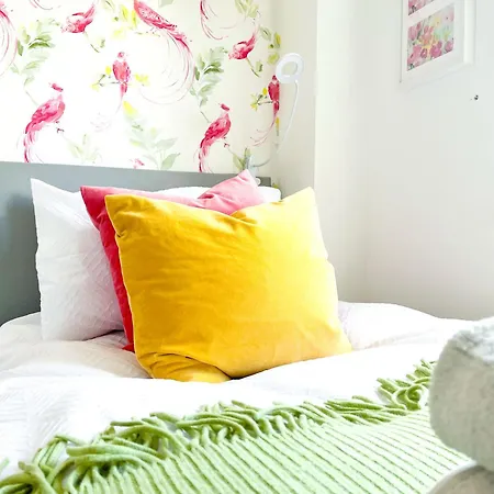 Cotswold Dream Getaways-2