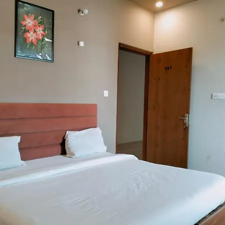 Hotel Wonder - Free Pick Up-3