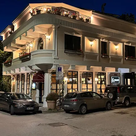 Vila Koja Boutique Hotel-2