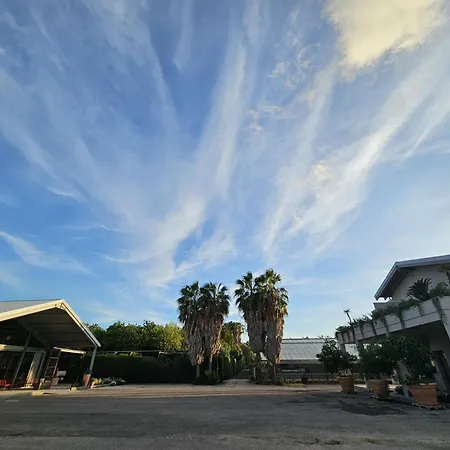 Ros'E Mari Green Home Hotel-2