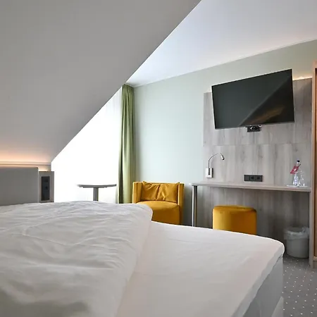 Hotel Restaurant Zur Post Lohfelden-3