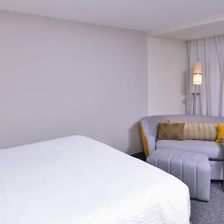 Courtyard By Marriott Columbus Grove City-2