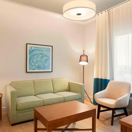 Four Points By Sheraton Miami Airport-2