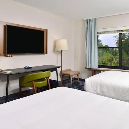 Fairfield Inn & Suites By Marriott Canton-2