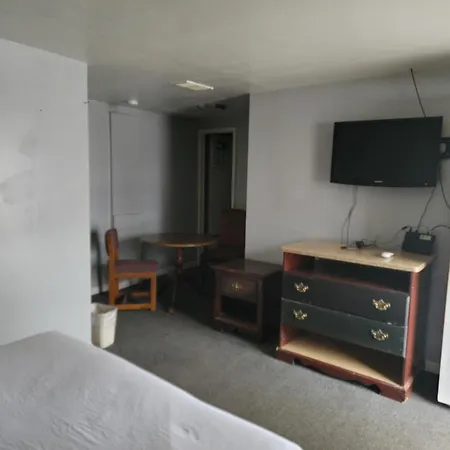 Grand Howell Inn-3