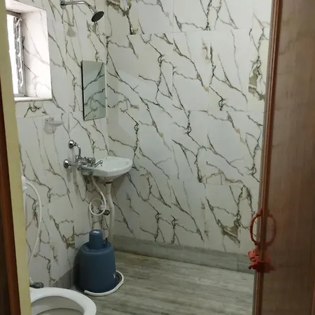 Hotels Puja-2