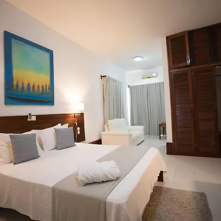 Hotel Praia-2