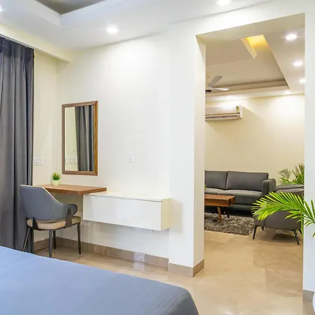 Housr Sector 43 Gurgaon Near One Horizon Centre-2