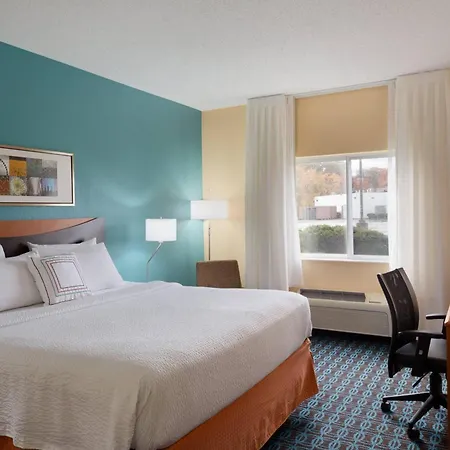 Fairfield Inn & Suites Youngstown Boardman Poland-3