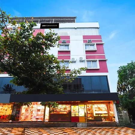 Super Townhouse Best Inn-2