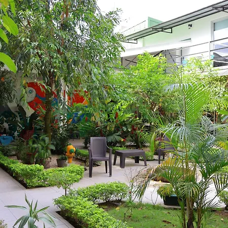 Cando Living Apartments In Central Avenue-2