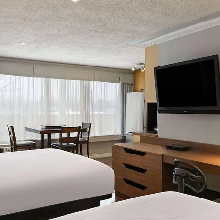 Baymont By Wyndham Edson-3