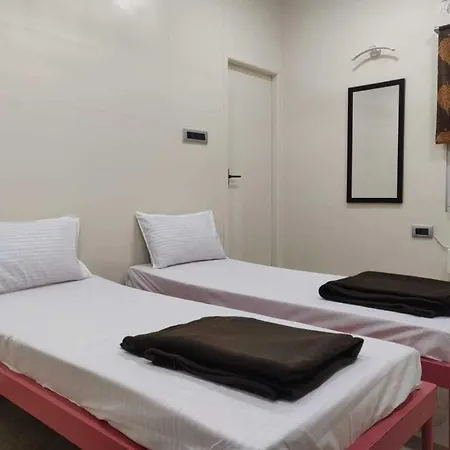 Hotel O Yazhini Service Apartment Near Jazz Cinemas Luxe-3