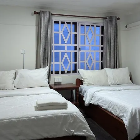 Empire House, Phnom Penh-3