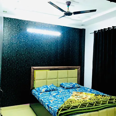 Kaushik Home Stay-2