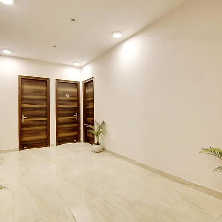 Limewood Stay - Corporate Huda City Centre-3